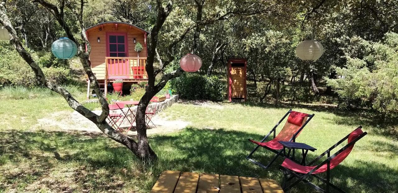 Roulotte Romantique Chauffee En Cevennes Monteils  Εξωτερικό φωτογραφία
